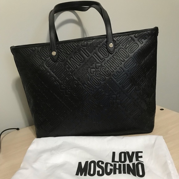 LOVE MOSCHINO tote🌹 - Picture 3 of 8